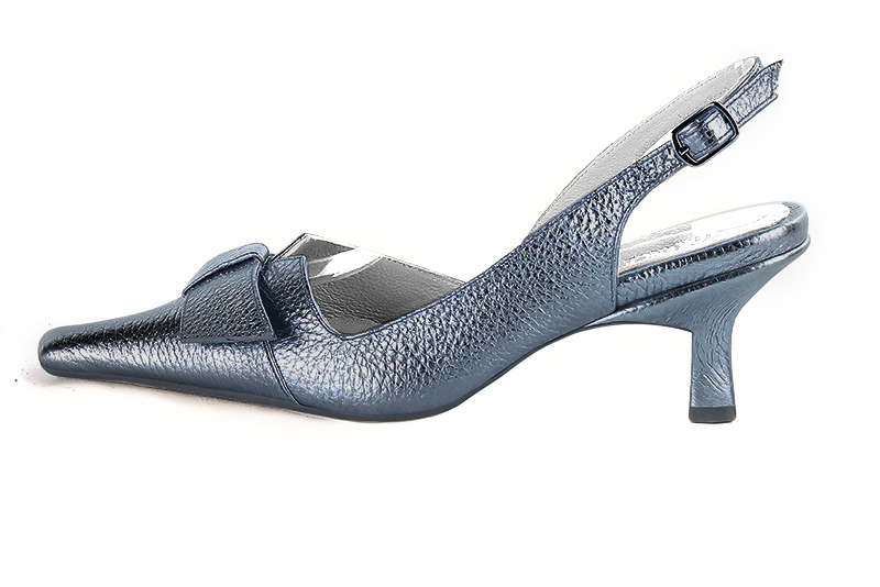 Denim blue women's slingback shoes. Tapered toe. Medium spool heels. Profile view - Florence KOOIJMAN